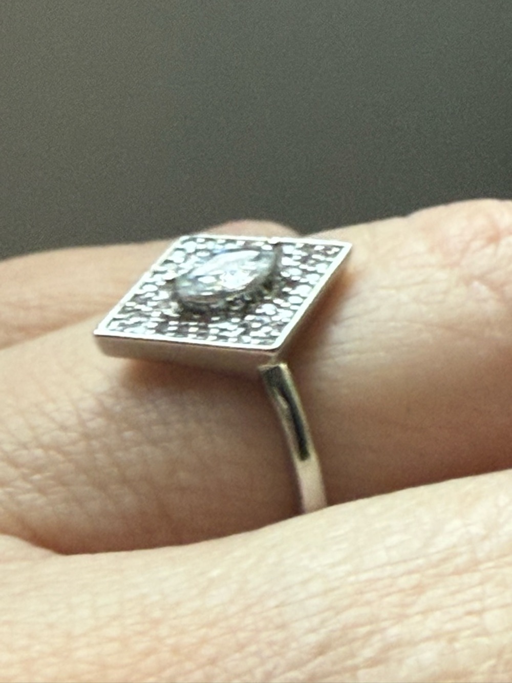 NEW!! Pretty Bird Jewelry Diamond Marquise Cluster Ring - White Gold Plated - Picture 6 of 12